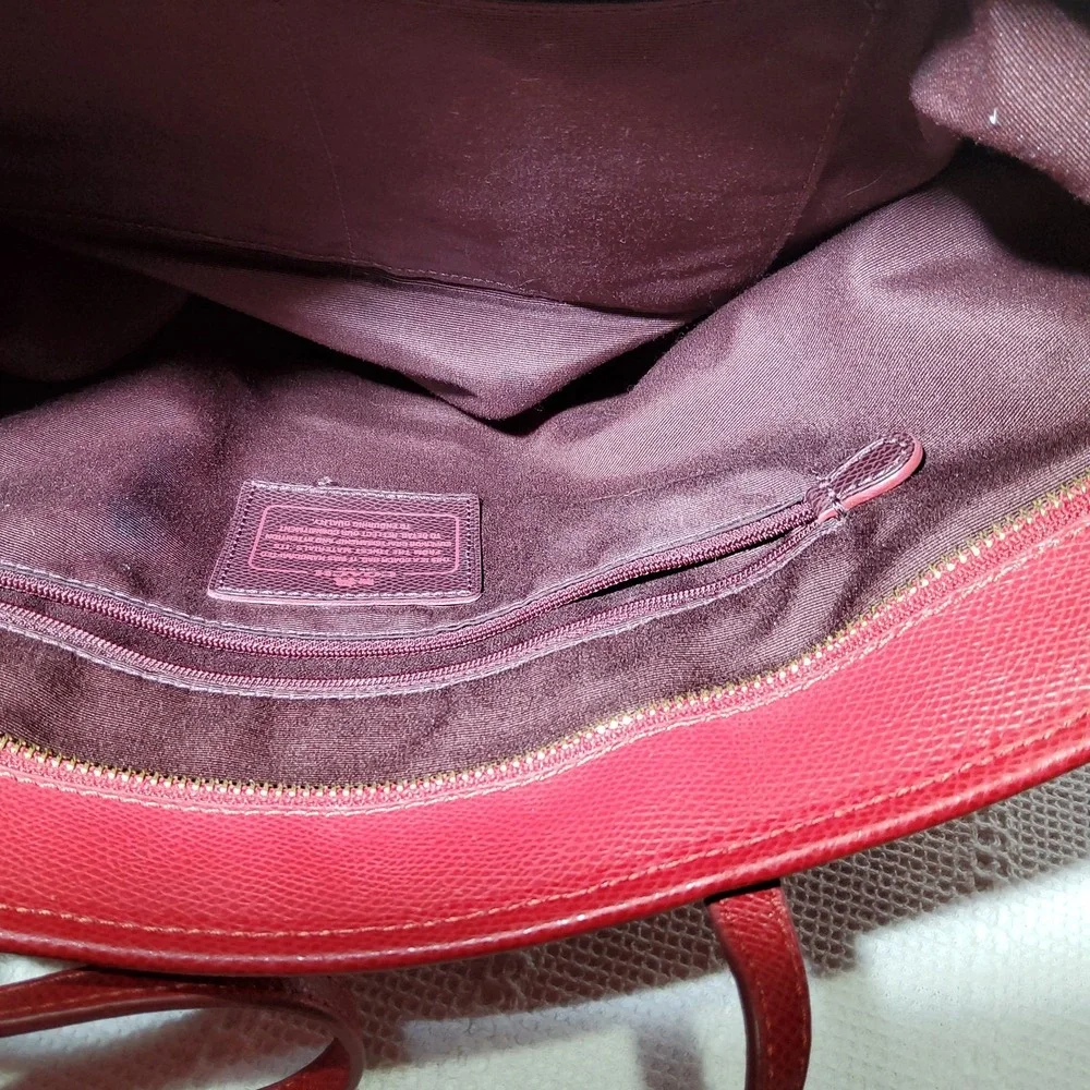 Coach City Tote‎ Crossgrain Leather F83857 True Red Zip Top Shoulder Bag Purse